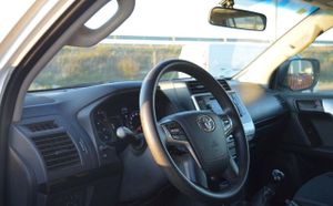 Toyota Land Cruiser 2.8 D4D GX 7 Plazas - Foto 27