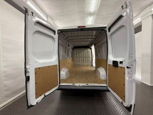 Peugeot Boxer 435 L3 H2 BHDI 103kW 140CV SS  - Foto 22