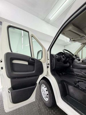 Citroën Jumper BlueHDi 88KW 120CV Furgon 33L2H2  - Foto 38