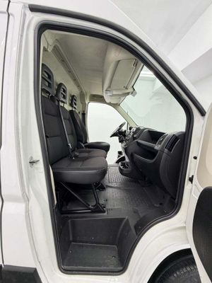 Citroën Jumper BlueHDi 88KW 120CV Furgon 33L2H2  - Foto 11