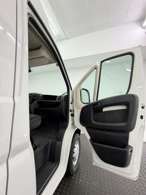 Citroën Jumper BlueHDi 88KW 120CV Furgon 33L2H2  - Foto 39