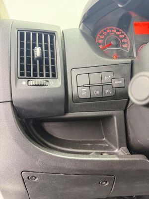 Citroën Jumper BlueHDi 103KW 140CV Furgon 35L2H2  - Foto 18