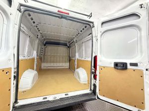 Citroën Jumper BlueHDi 103KW 140CV Furgon 35L2H2  - Foto 31
