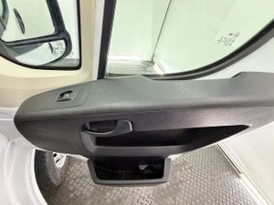 Citroën Jumper BlueHDi 103KW 140CV Furgon 35L2H2  - Foto 28