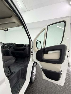Citroën Jumper BlueHDi 88KW 120CV Furgon 35L2H2  - Foto 37