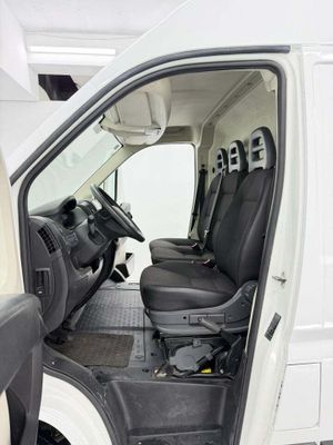 Citroën Jumper BlueHDi 88KW 120CV Furgon 35L2H2  - Foto 11
