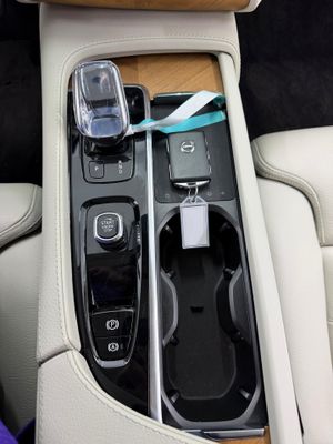 Volvo XC90 VOLVO XC90 2.0 T8 AWD RECHARGE AUTO 390cv - Foto 19