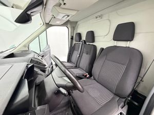 Ford Transit Custom FORD TRANSIT CUSTOM 2.0 TDCI 96 KW 280 AMBI DCIV SWB (130cv) - Foto 26