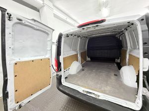 Mercedes Vito 111 e-VITO 85KW (116cv). FURGON LARGO 41kw/h - Foto 29