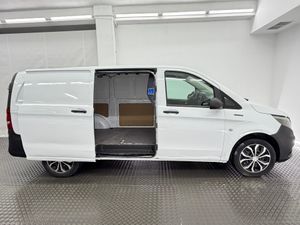 Mercedes Vito 111 e-VITO 85KW (116cv). FURGON LARGO 41kw/h - Foto 7