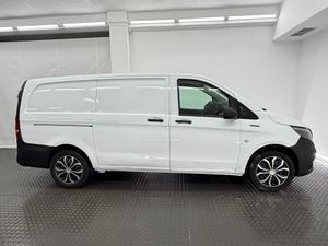 Mercedes Vito 111 e-VITO 85KW (116cv). FURGON LARGO 41kw/h - Foto 6