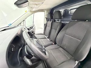 Mercedes Vito 111 e-VITO 85KW (116cv). FURGON LARGO 41kw/h - Foto 23
