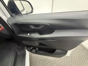 Mercedes Vito 110 CDI TD LARGO 2.2 (115cv) L2H1 - Foto 20