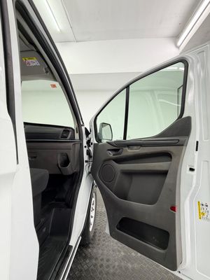 Ford Transit Custom 2.0 TDCI 77 KW 320 AMBIENCE KOMBI SWB (105cv) L1H1 9 plazas - Foto 35