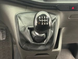 Ford Transit Custom 2.0 TDCI 96 KW 340 AMBIENCE VAN LWB 130cv) L2H2 - Foto 18