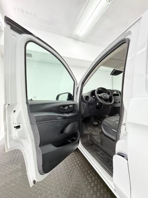 Mercedes Vito 111 e-VITO 85KW (116cv). FURGON LARGO 41kw/h L2H1 - Foto 38