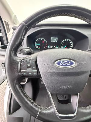 Ford Transit 2.0 96kw L1 AMBIENTE 130CV. 330 propulsión trasera Ch-Cb. - Foto 16