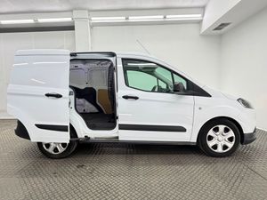 Ford Transit Courier CURIER 1.5 100cv - Foto 8