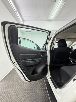Mitsubishi L200 PICK-UP 4X4 - Foto 27