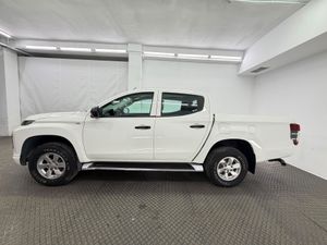 Mitsubishi L200 PICK-UP 4X4 - Foto 5
