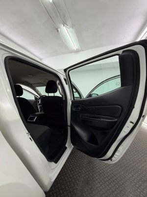 Mitsubishi L200 DC 220 DID MPro - Foto 34