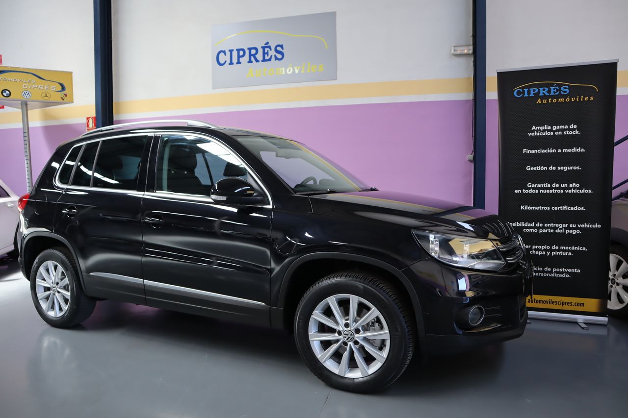 Volkswagen Tiguan 2.0 TDI Sport DSG 4Motion   - Foto 1