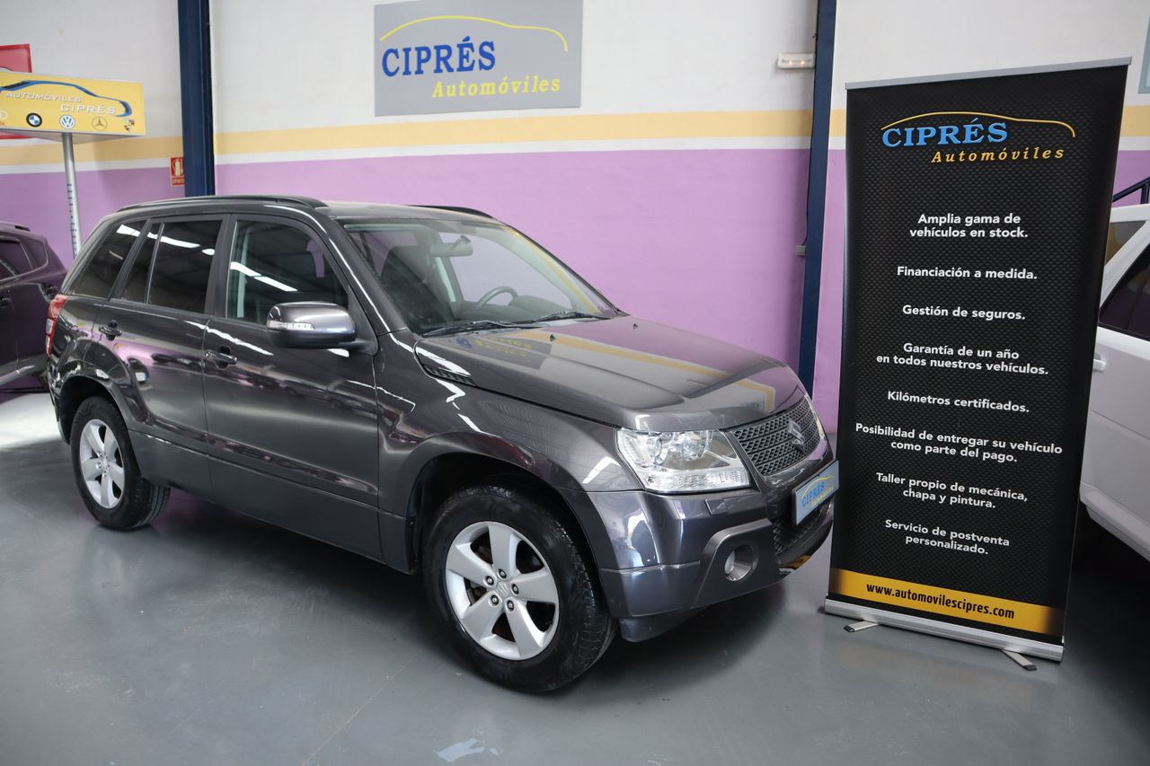 Suzuki Grand Vitara 1.9 DDiS 130cv 4x4 LARGO   - Foto 1
