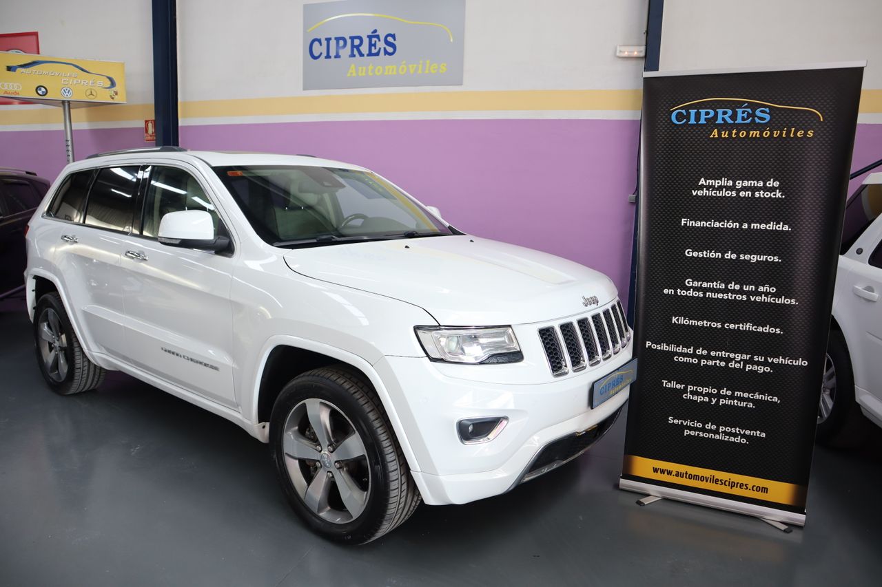 Jeep Grand Cherokee 3.0 CRD OVERLAND 250cv Aut.   - Foto 1
