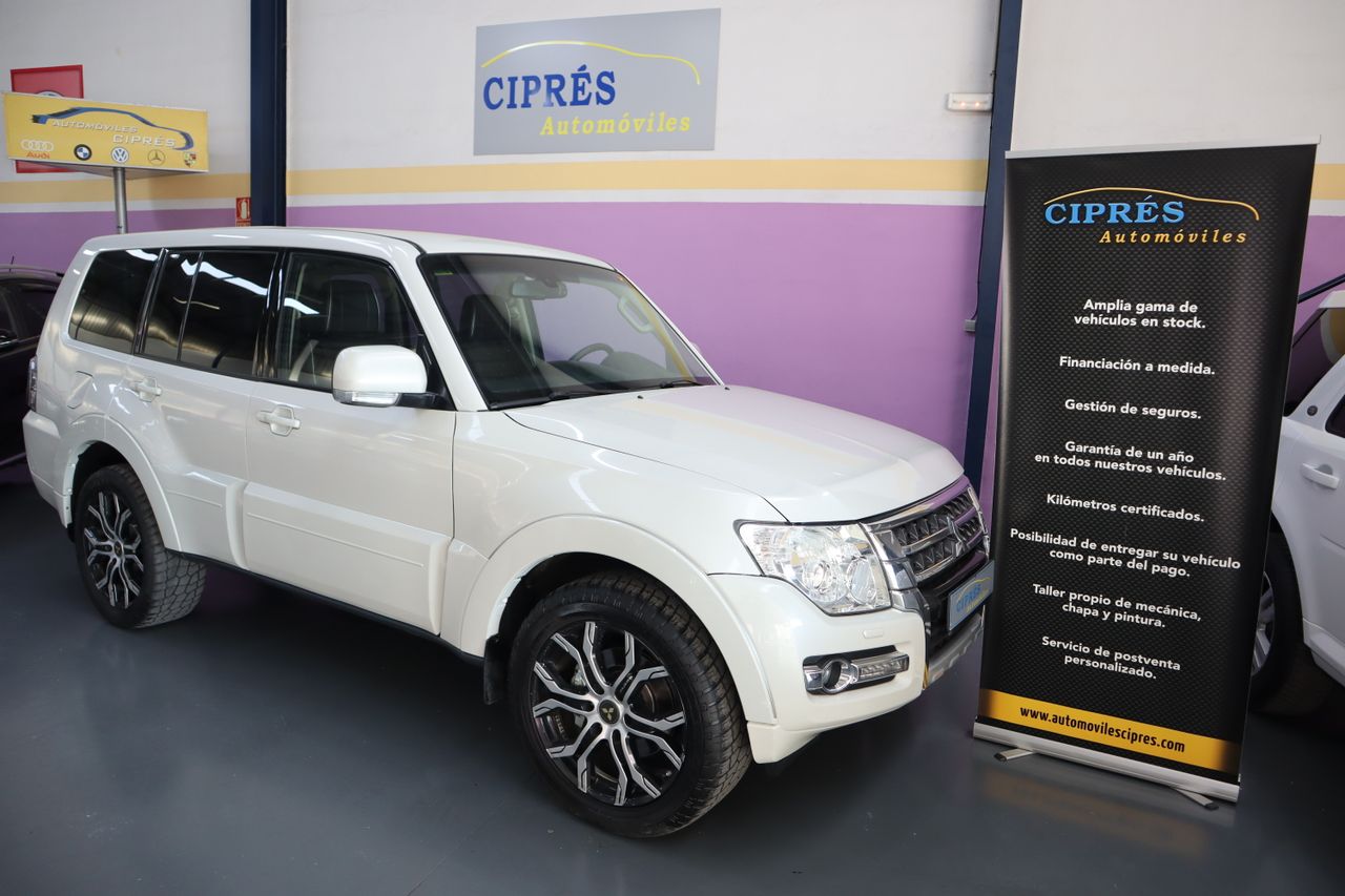 Mitsubishi Montero 3.2 DI-D 200cv Aut. 7 plazas   - Foto 1