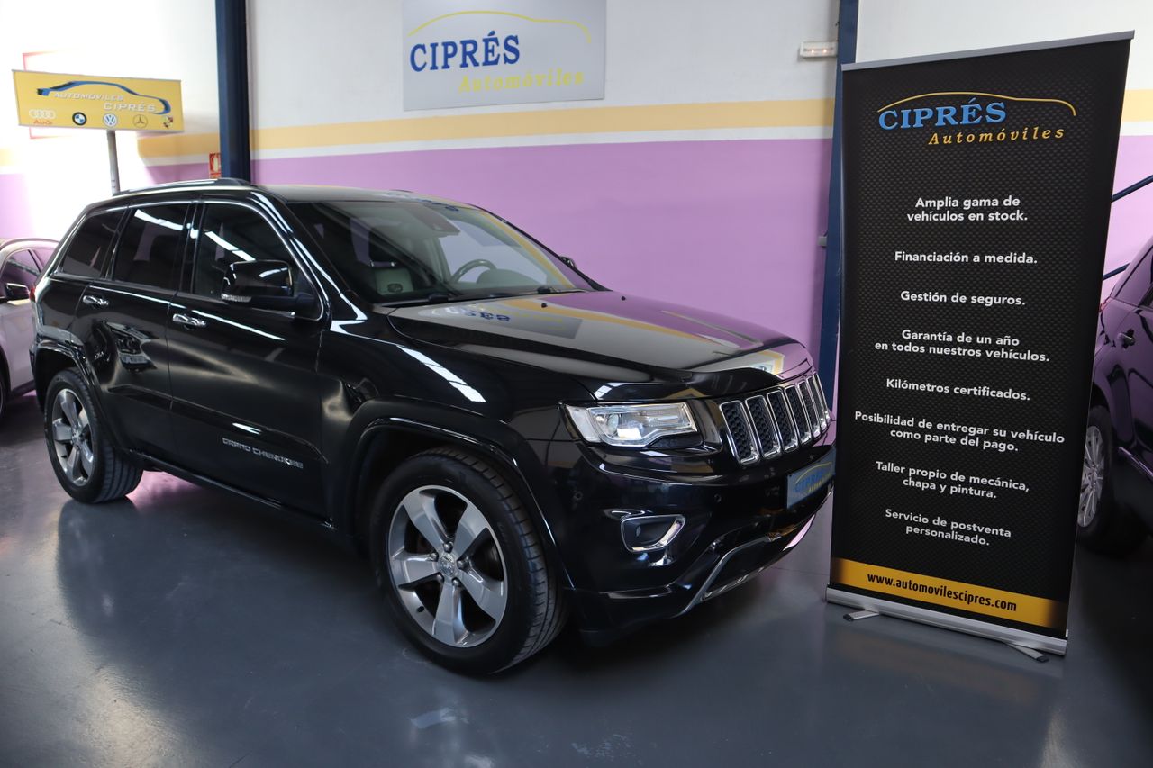 Jeep Grand Cherokee 3.0 CRD OVERLAND 250cv Aut.  - Foto 1