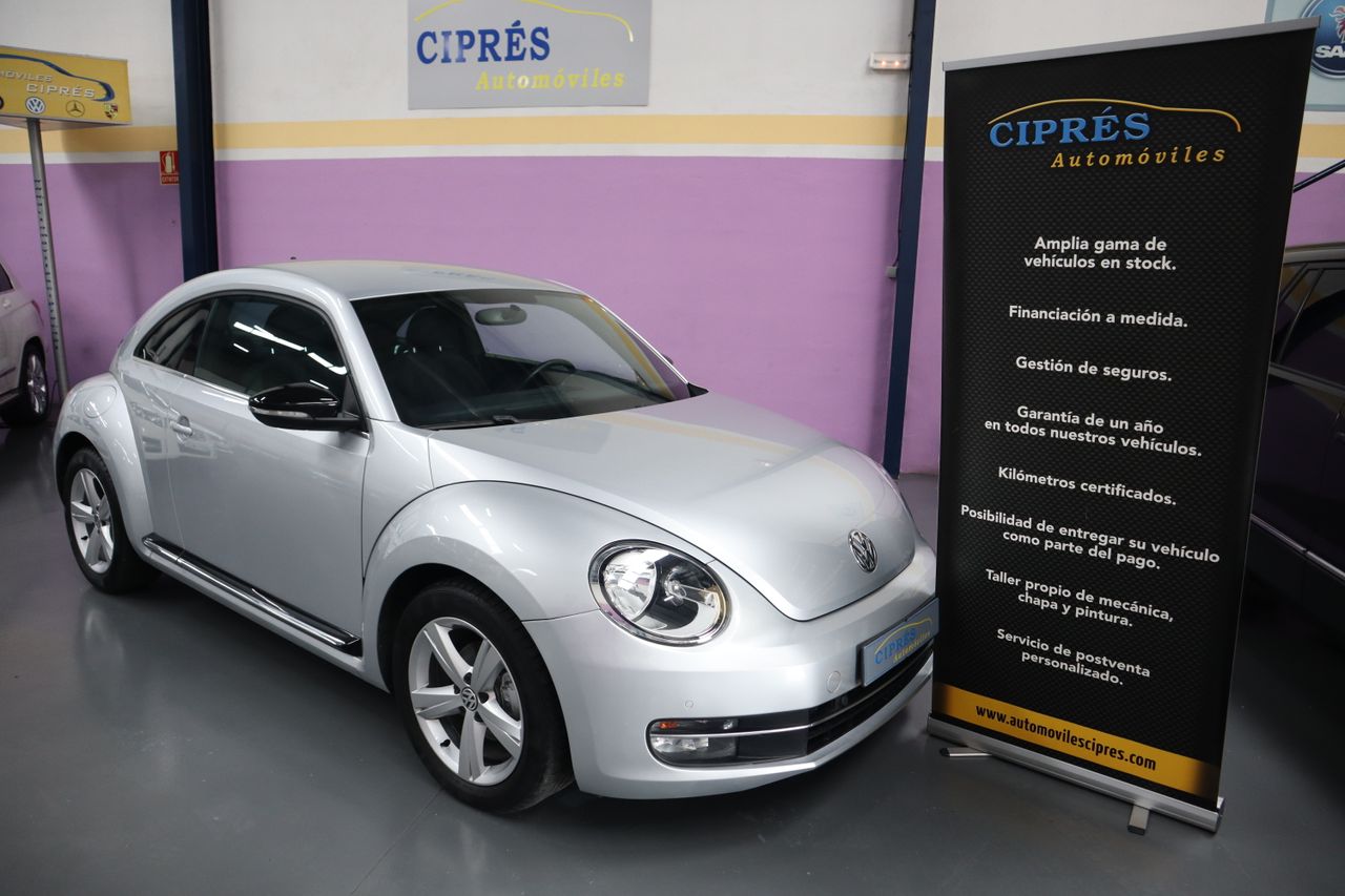Volkswagen Beetle 2.0 TDI 140cv Aut.  - Foto 1