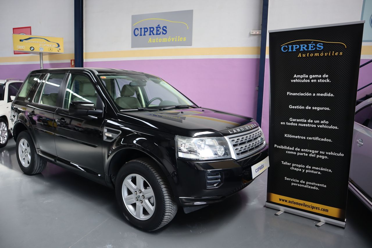 Land-Rover Freelander 2.2 TD4 S 150cv 4X4  - Foto 1