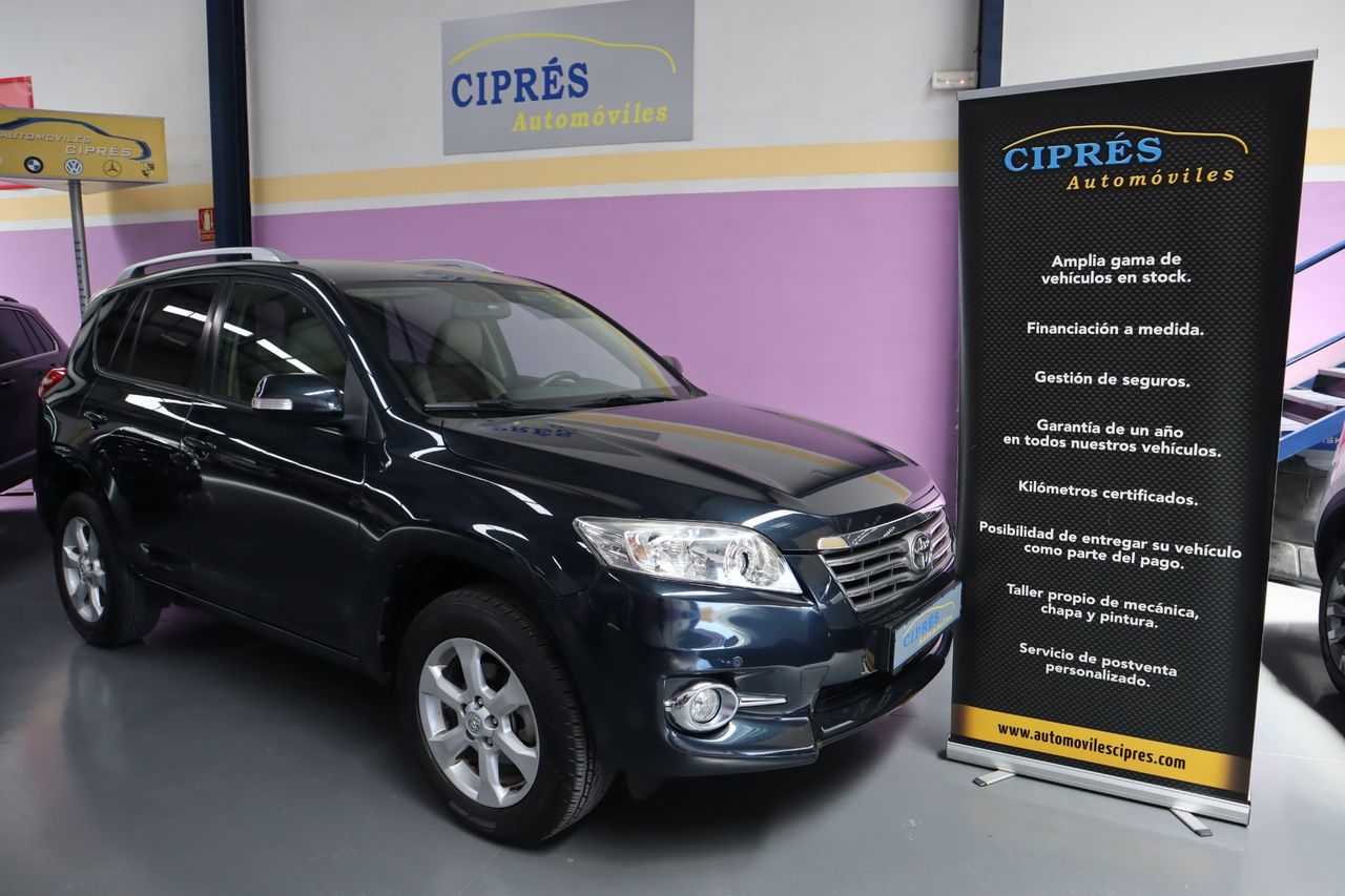 Toyota Rav4 2.2 D-4D Executive 4x4  - Foto 1
