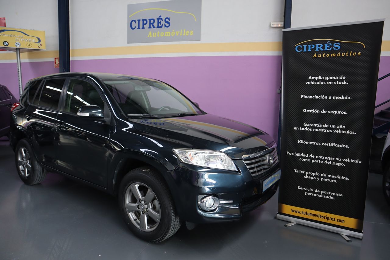 Toyota Rav4 2.2 D-4D Executive Cross Sport 4x4  - Foto 1