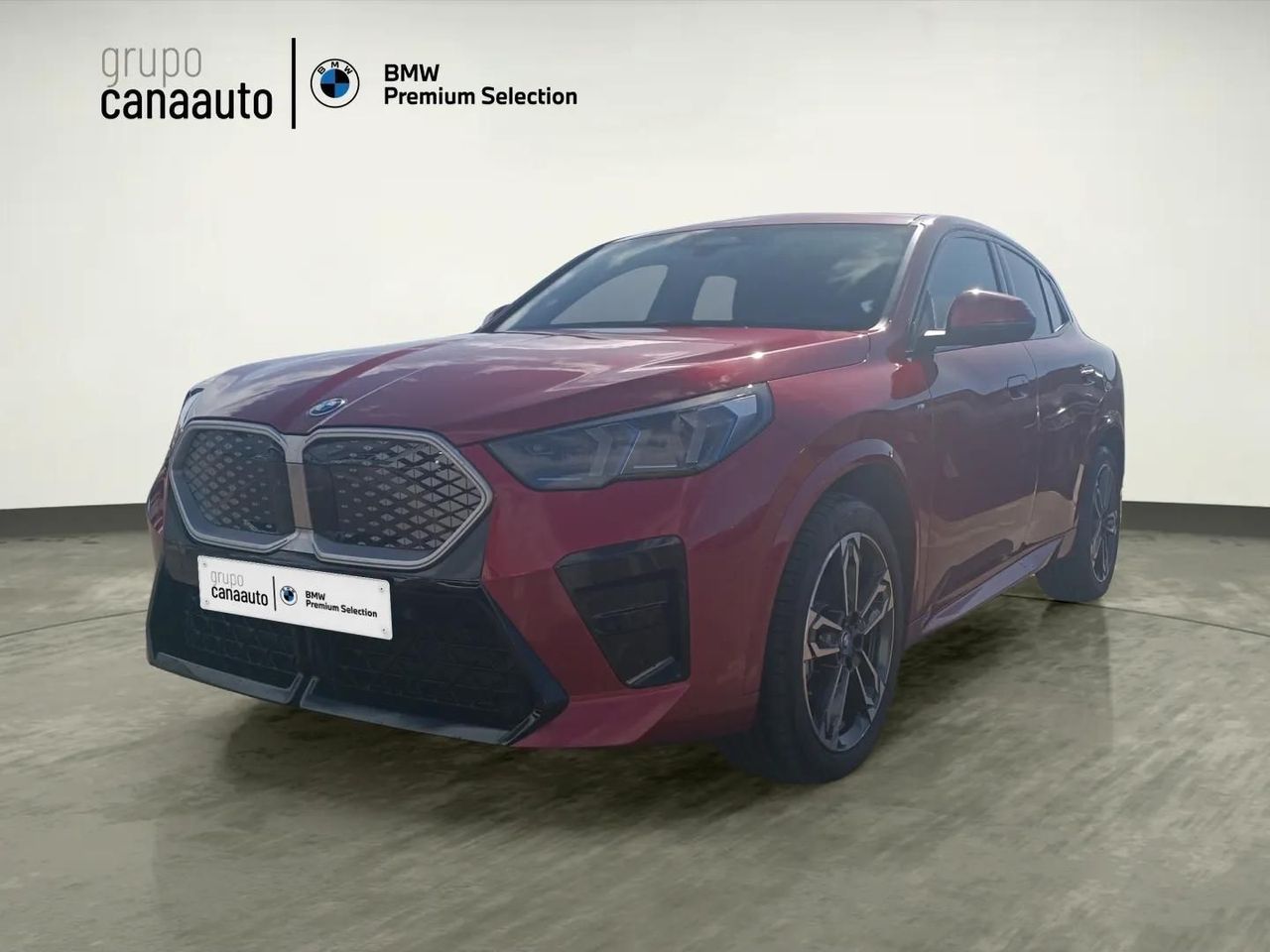 BMW iX2 eDrive20 150 kW (204 CV)  - Foto 1