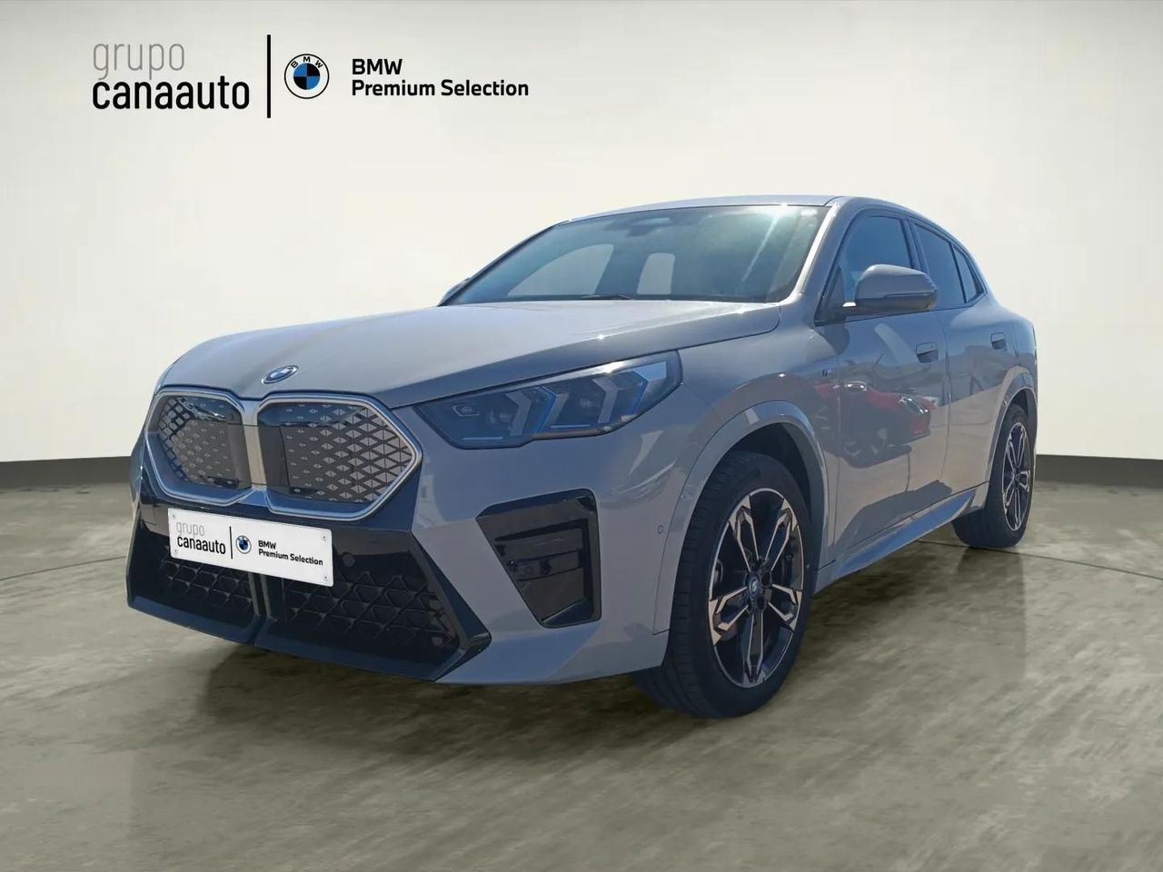 BMW iX2 eDrive20 150 kW (204 CV)  - Foto 1