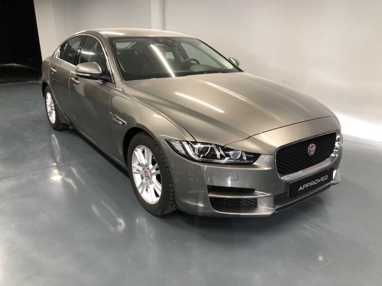 Jaguar xe 20d