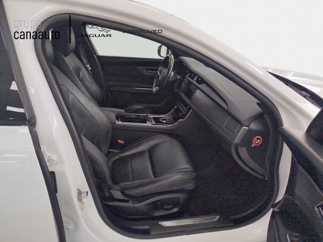 Jaguar XF 2.0D R-Sport Auto 4WD 132 kW (180 CV) 
