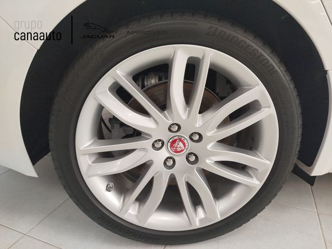 Jaguar XF 2.0D R-Sport Auto 4WD 132 kW (180 CV) 