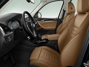 BMW iX3 80 kWh 210 kW (286 CV)  - Foto 21