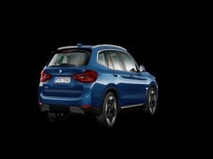 BMW iX3 80 kWh 210 kW (286 CV)  - Foto 13