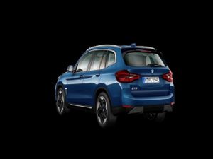 BMW iX3 80 kWh 210 kW (286 CV)  - Foto 16