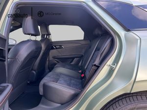 MG MG4 BEV 64KWH XPOWER 435 5P  - Foto 6