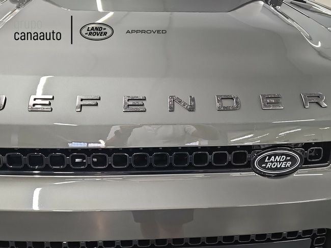 Land-Rover Defender 4.4 MHEV P635 V8 OCTA EDITION ONE AT 4WD 635 5P