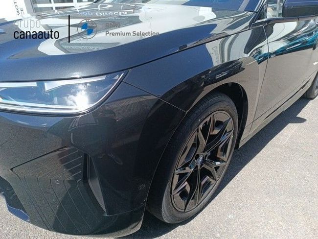 BMW iX xDrive40 240 kW (326 CV)
