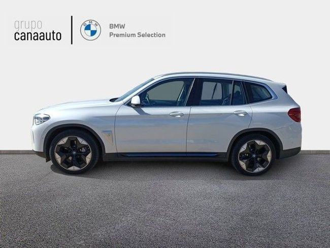 BMW iX3 80 kWh 210 kW (286 CV)