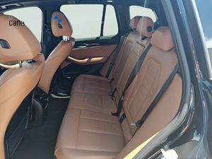 BMW iX3 80 kWh 210 kW (286 CV)  - Foto 10