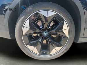 BMW iX3 80 kWh 210 kW (286 CV)  - Foto 12