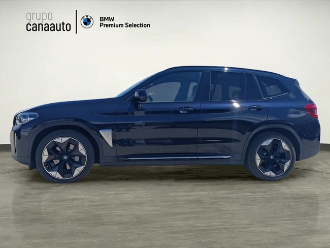 BMW iX3 80 kWh 210 kW (286 CV)