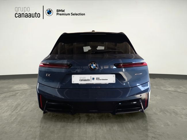 BMW iX xDrive60 400 kW (544 CV)